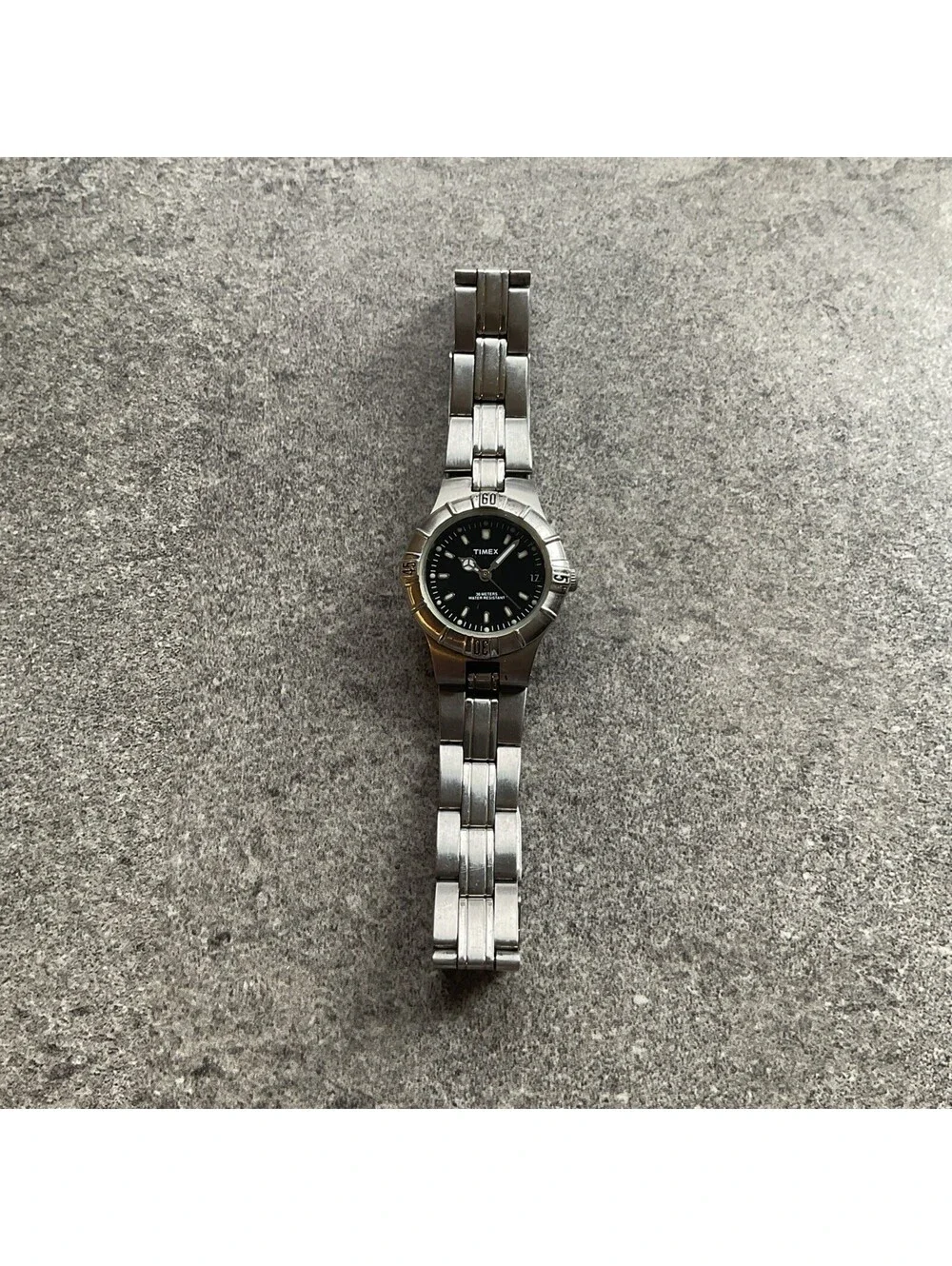 Vintage Timex Womens Watch 26mm Silver Tone Case And Band Black Dial Bin Q